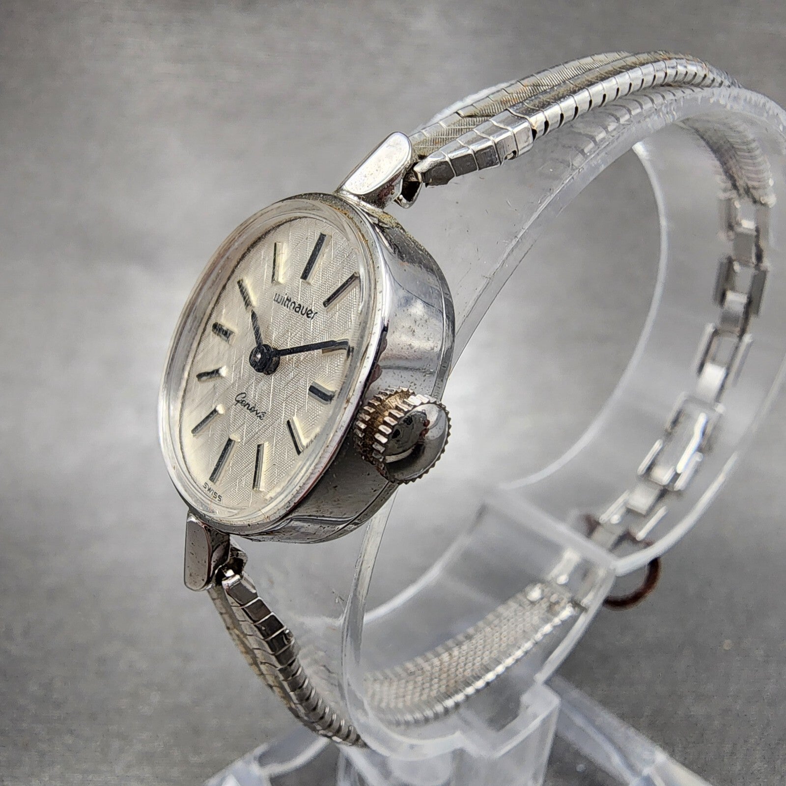 Wittnauer Geneve Watch Women 17mm Silver Dial Silver Tone NOS Oval Manual Wind3