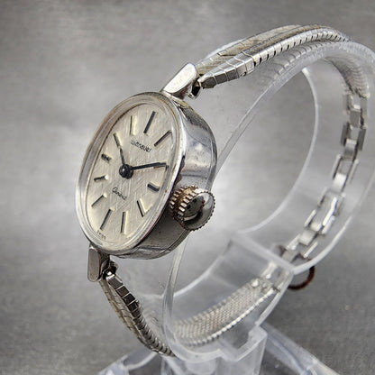 Wittnauer Geneve Watch Women 17mm Silver Dial Silver Tone NOS Oval Manual Wind3