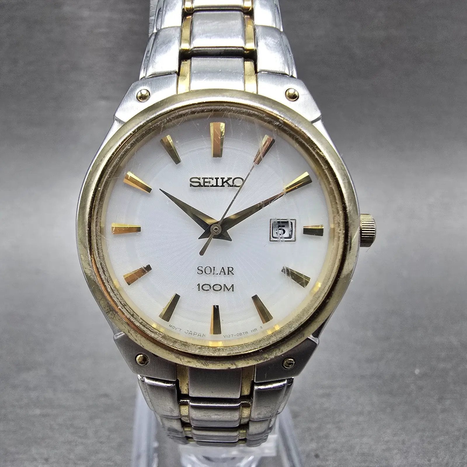 Seiko Solar Watch Women 30mm White Dial Two Tone Date Round V137-0AX0 Runs0