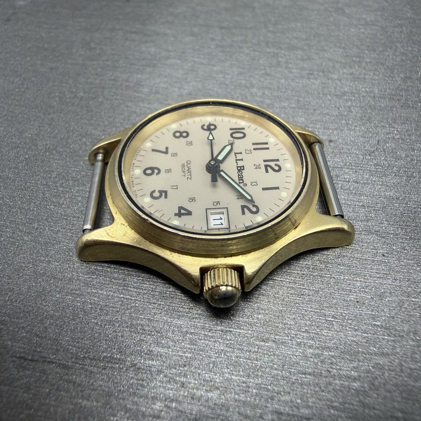 LL Bean Field Watch Women 27mm Gray Dial Gold Tone Date Round Vintage PARTS6