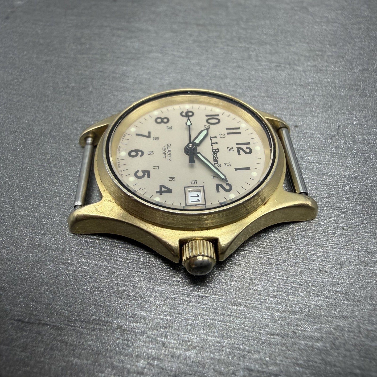 LL Bean Field Watch Women 27mm Gray Dial Gold Tone Date Round Vintage PARTS6