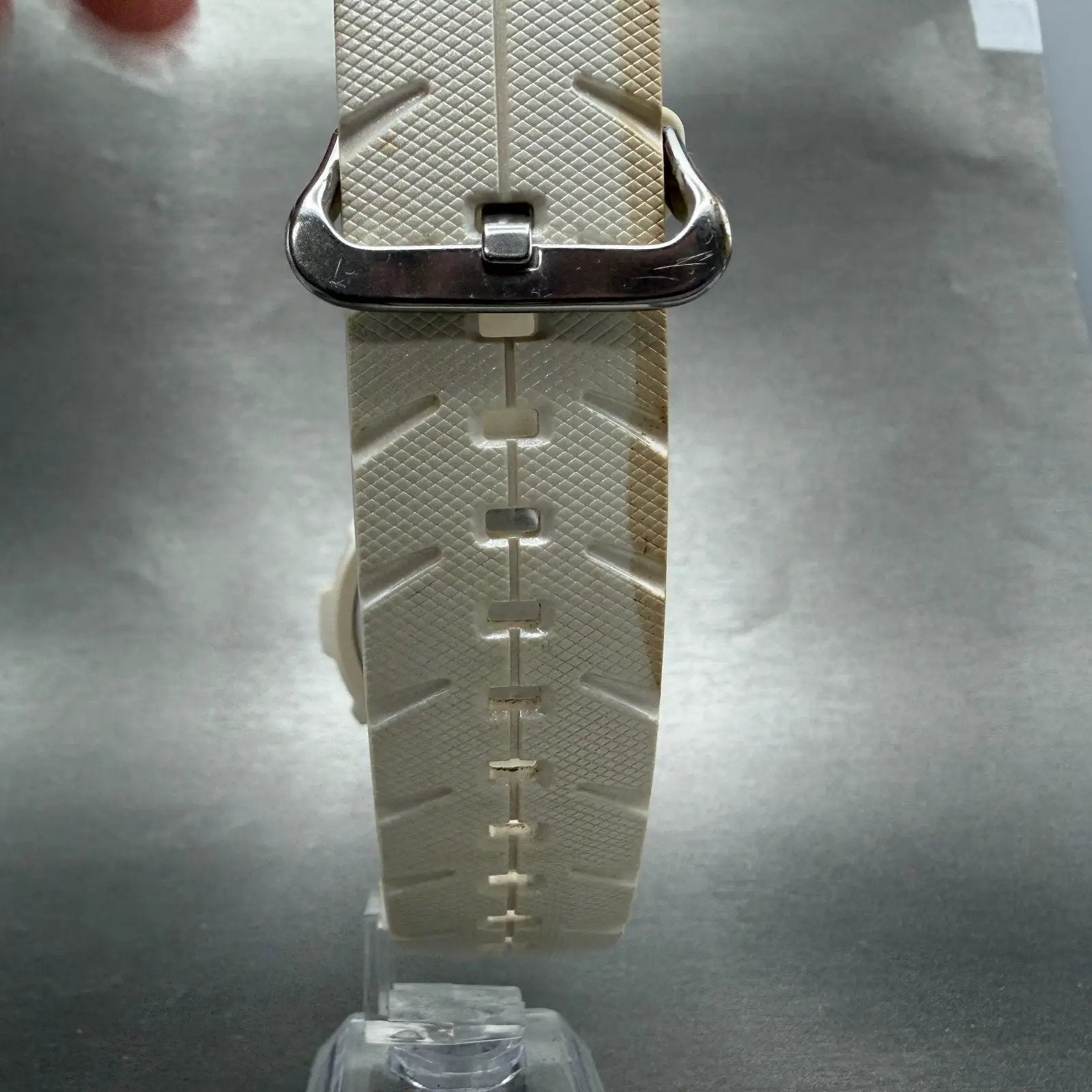 48009763