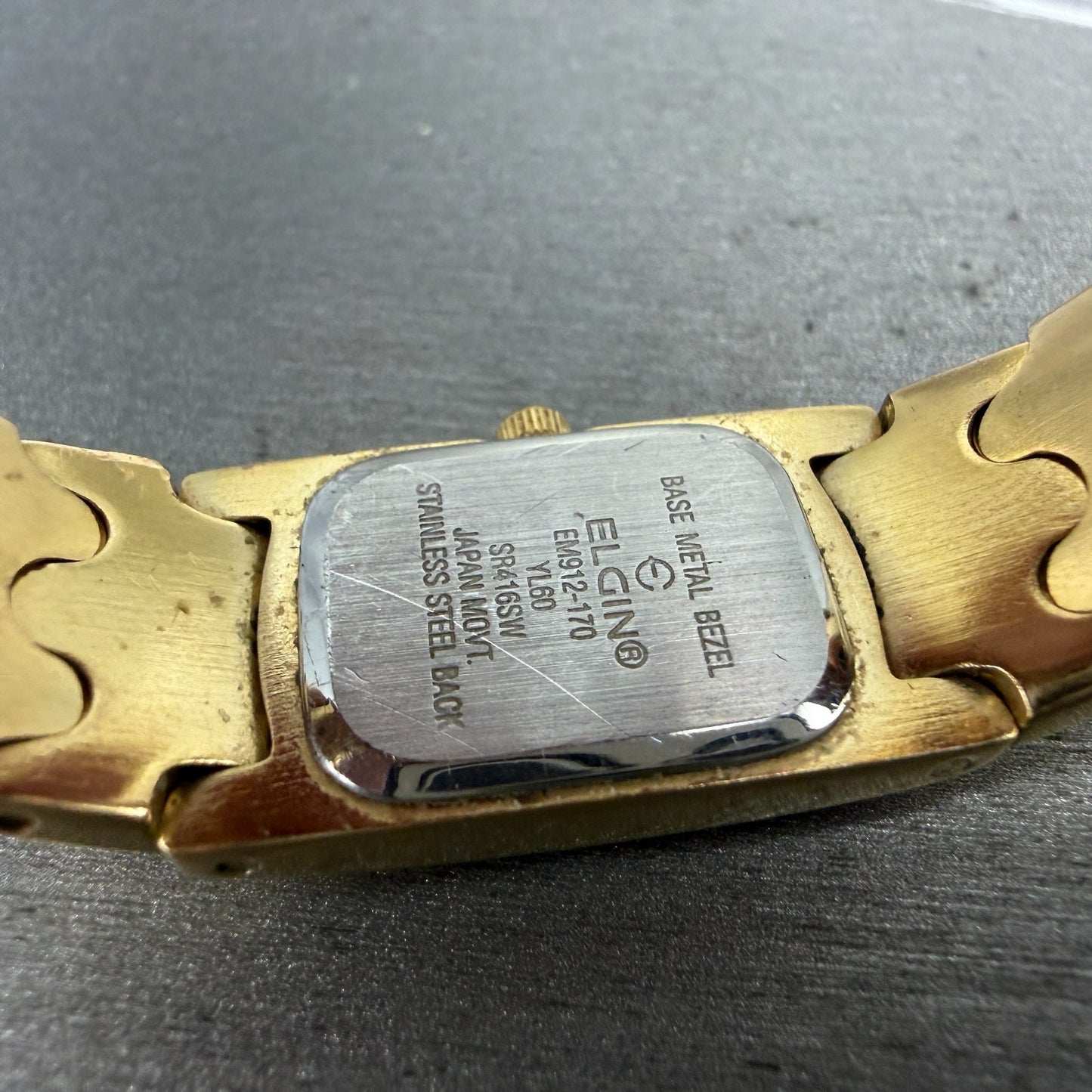 Elgin Tank Watch Women 15mm Champagne Dial Gold Tone EM912-170 New Battery9