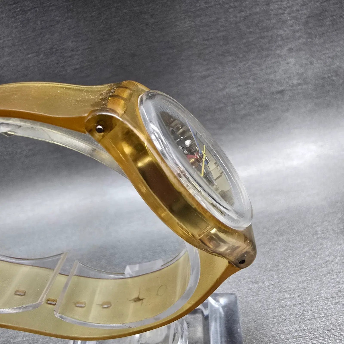 Swatch Jelly Fish Watch Men 34mm Skeleton Dial Clear Case Round GK100 New Batt G3