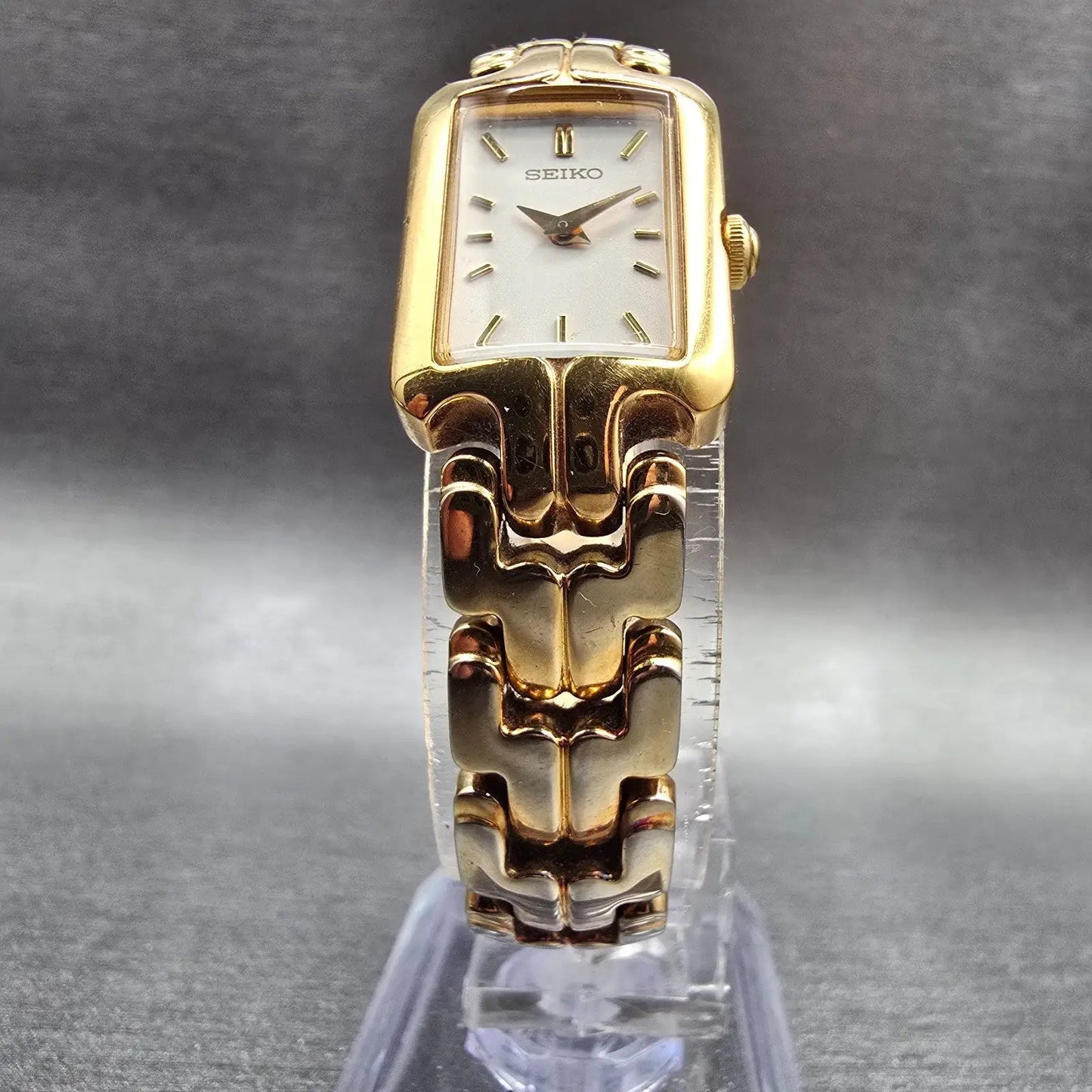 Seiko Tank Watch Women 16mm White Dial Gold Tone Rectangle 1N00-6T10 New Battery5