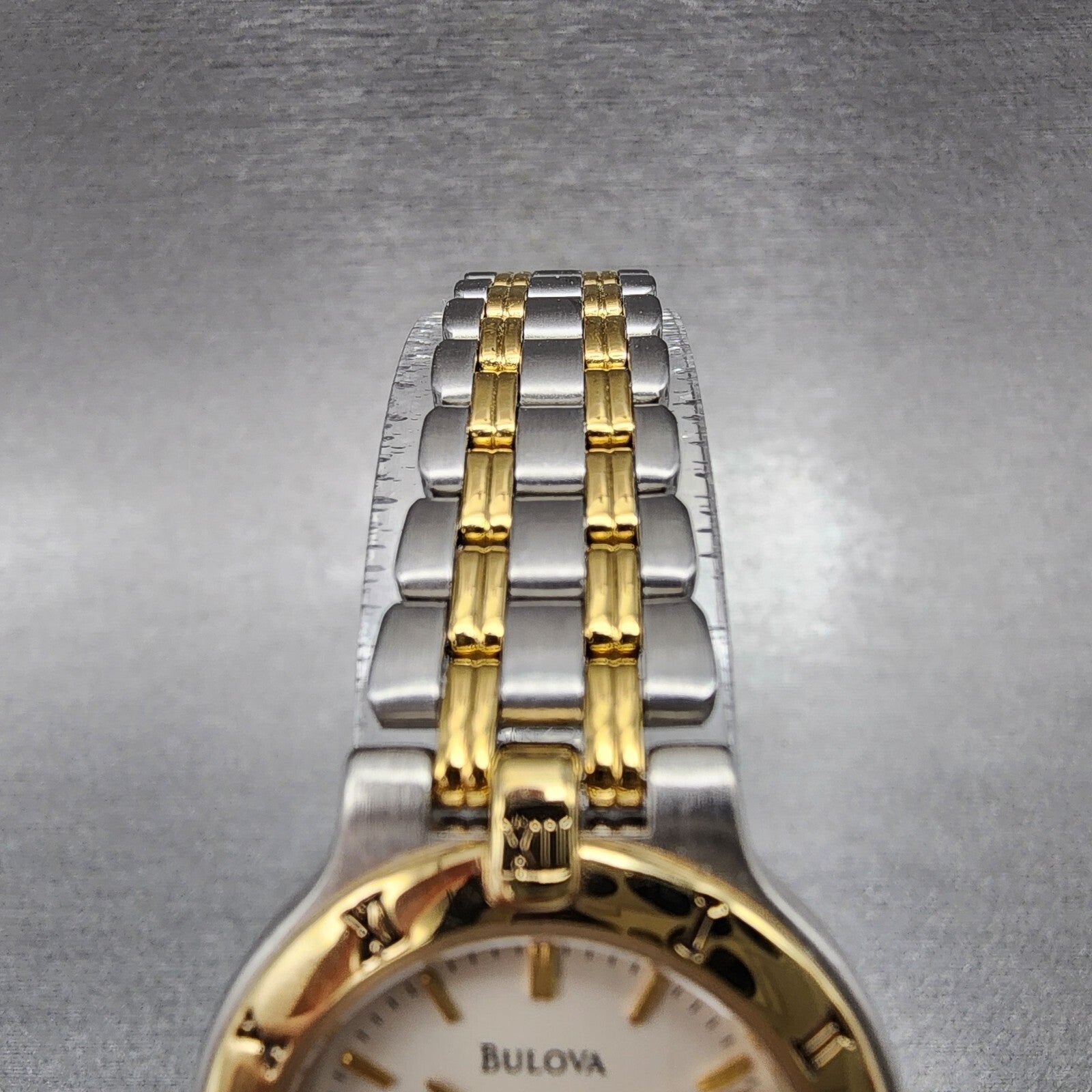 Bulova Watch Women 24mm Cream Dial Two Tone Round Bracelet 98L61 New Battery4