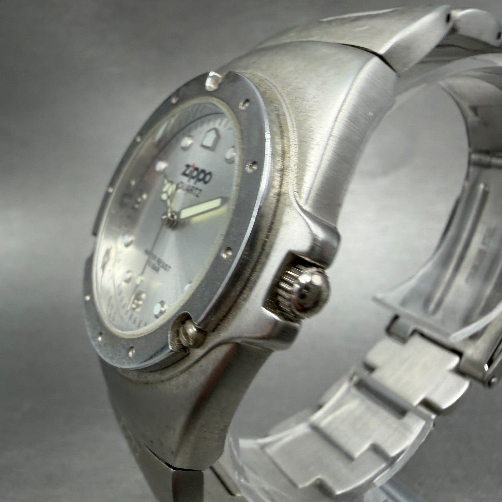 Zippo Watch Men 38mm Silver Dial Silver Tone Round New Battery Vintage2