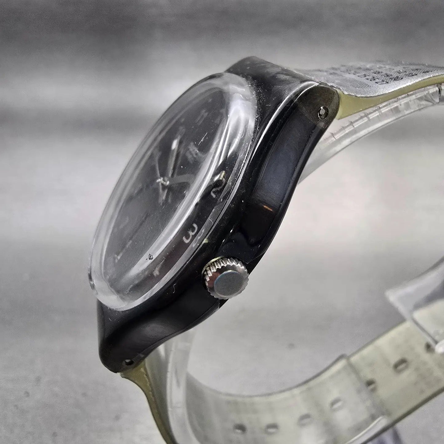 Swatch IT'S HERE Watch Women Black Dial Black Case Daydate GB741 New Battery2