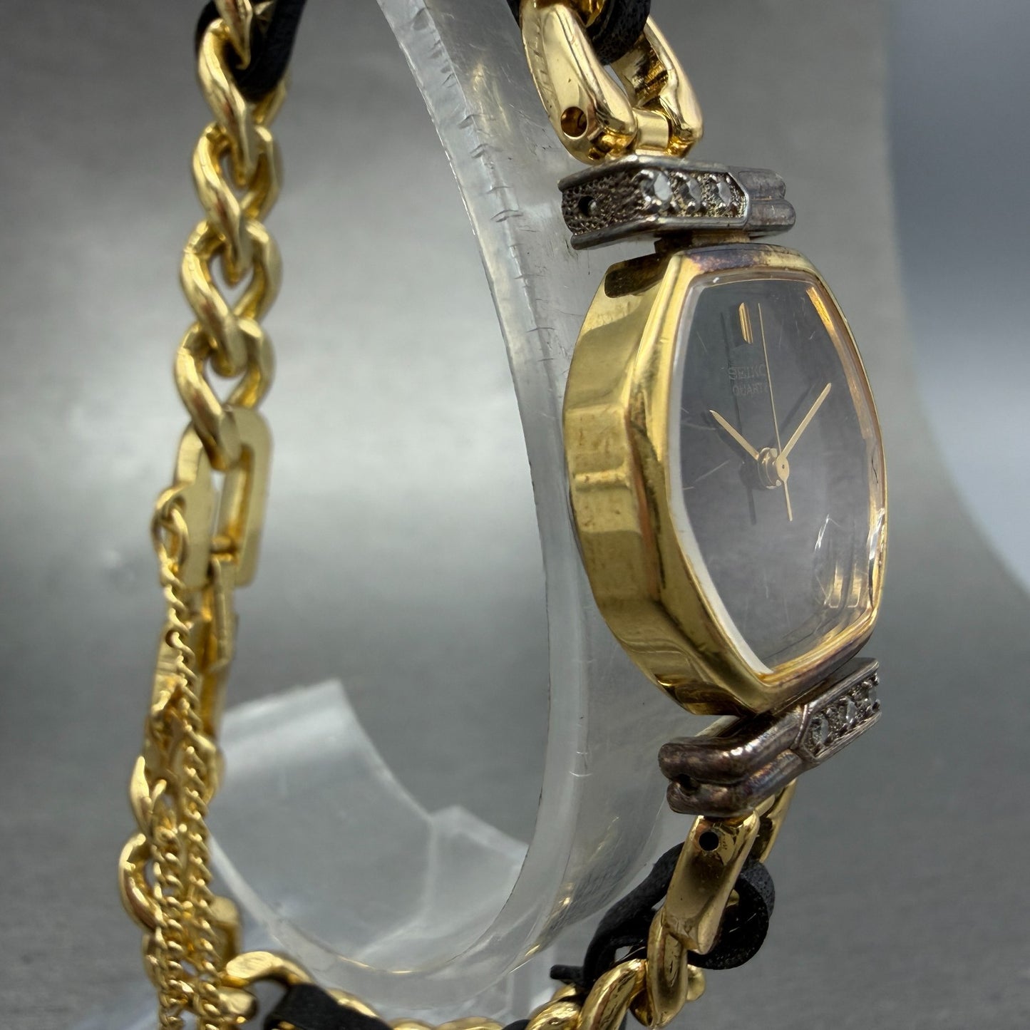 Seiko Watch Women 20mm Black Dial Gold Tone Octagon 1221-5130 New Battery VTG3