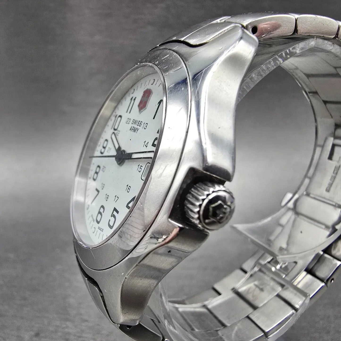 Victorinox Swiss Army Heritage Watch Men 40mm White Dial Steel Date New Battery2