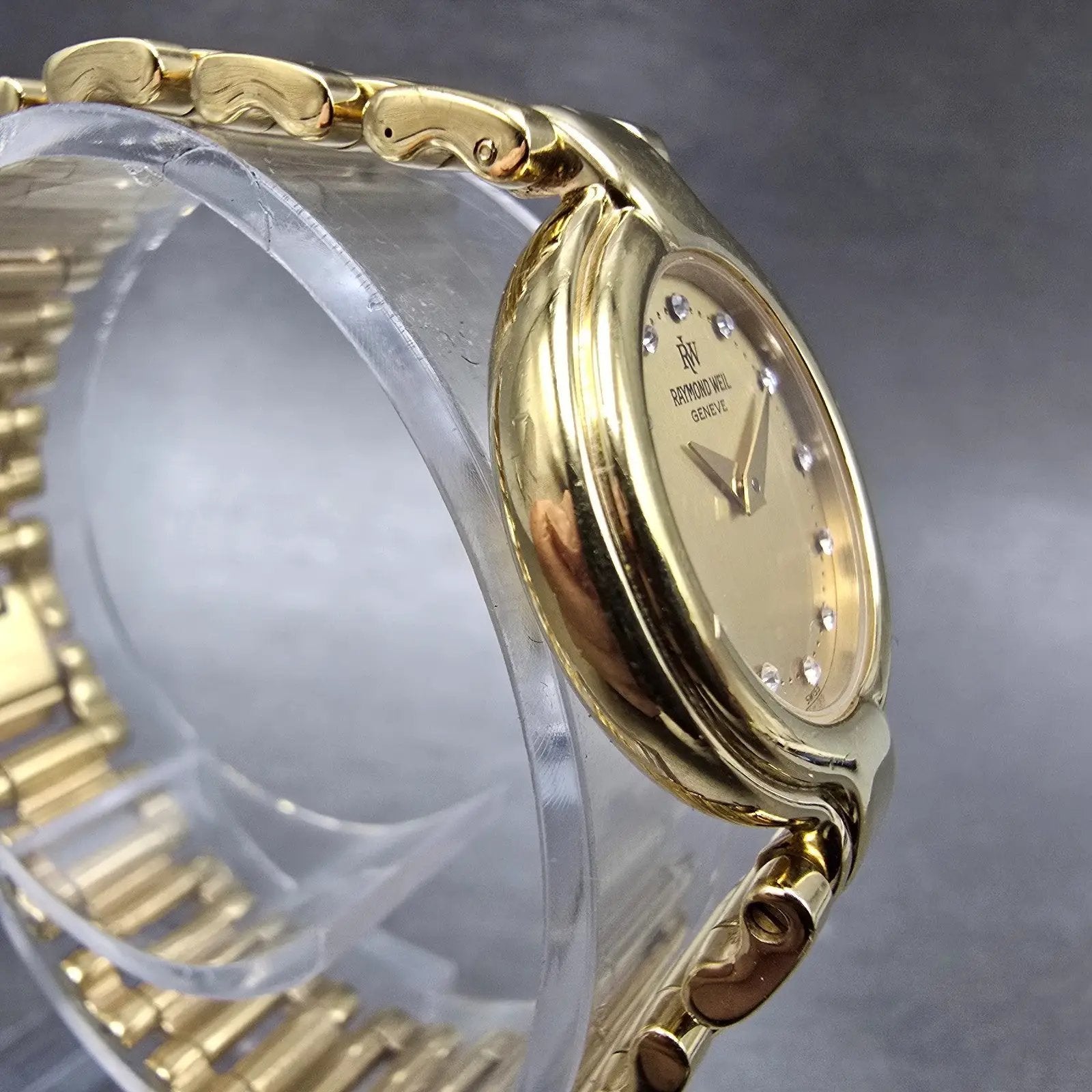 Raymond Weil Watch Women 23mm Champagne Dial Gold Plated Round 5850 New Battery3