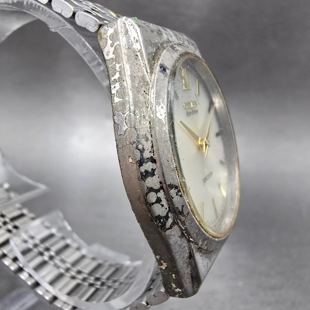 Citizen Junction Eco-Drive Watch Men 35mm Champpange Dial Two Tone Round Works F3