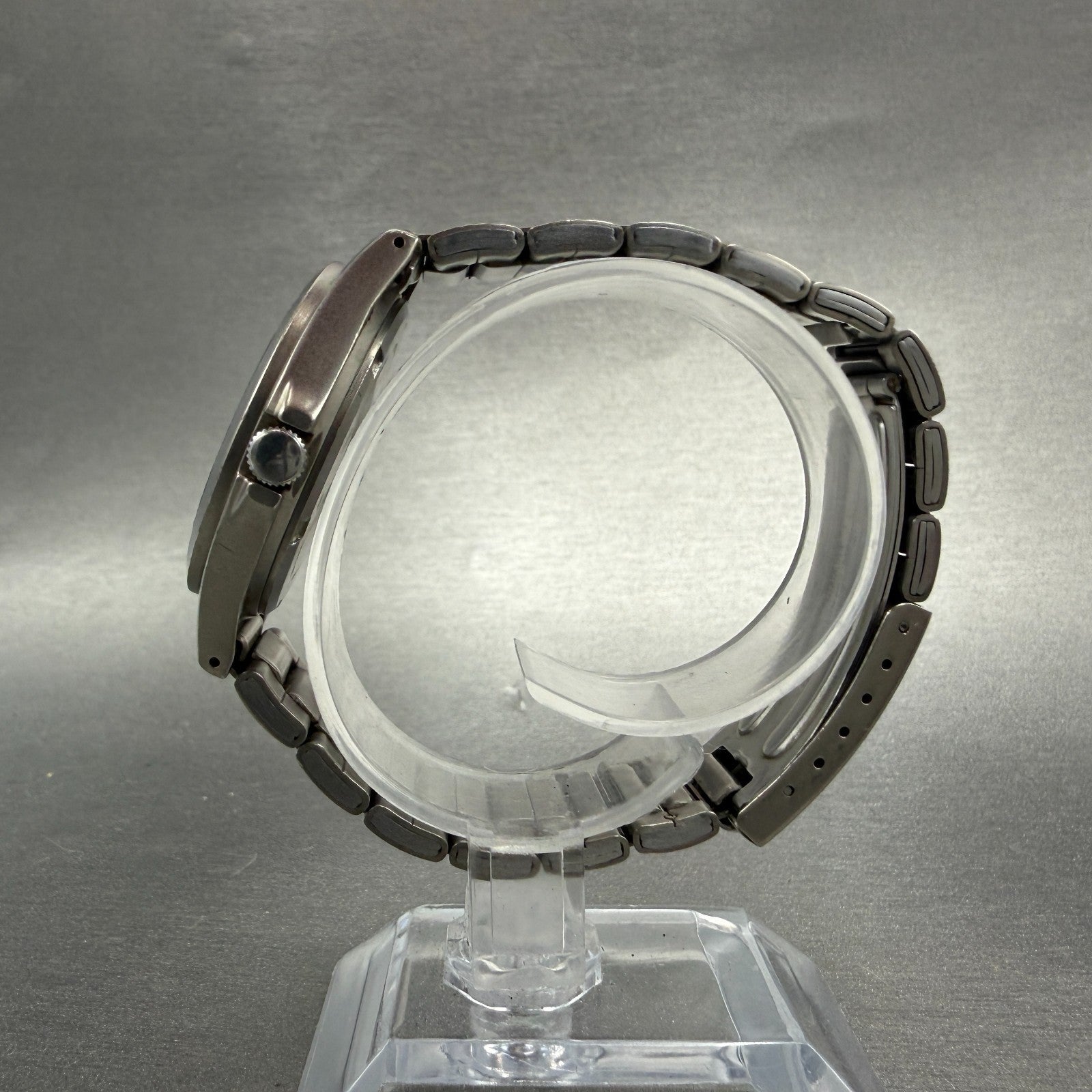 Seiko Alba Watch Men 35mm Black Dial Titanium Round V501-0bc0 New Battery6