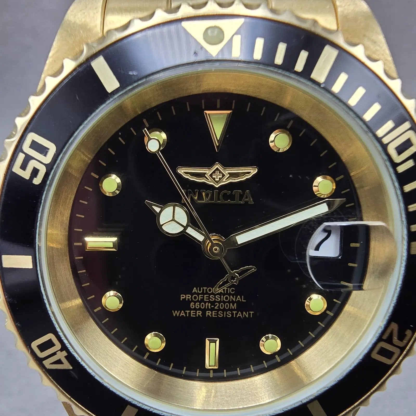Invicta Pro Diver Watch Men 40mm Black Dial Gold Tone Date 89290B Automatic Runs1