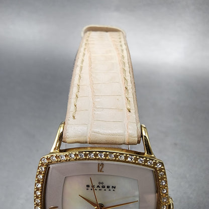 Skagen Watch Women 28mm MOP Dial Gold Tone Crystal Bezel Square New Battery