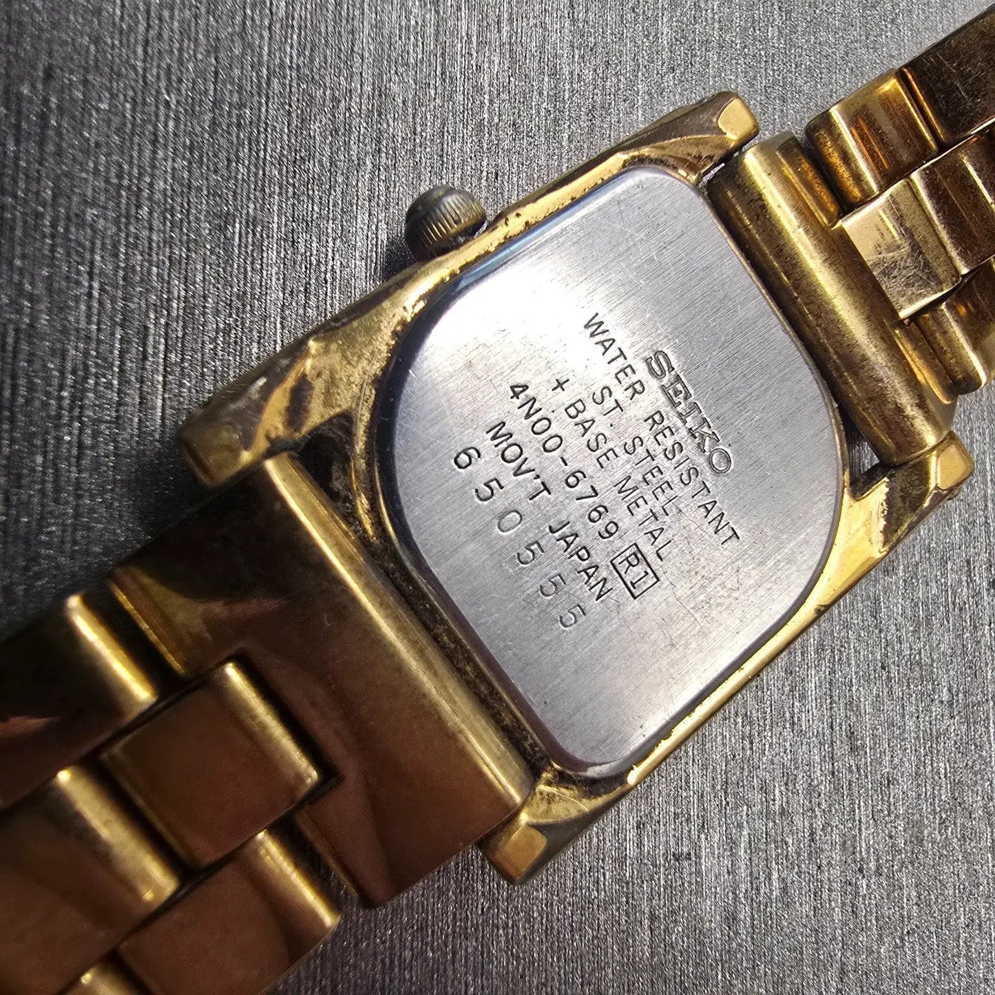 Seiko Watch Men 23mm White Dial Gold Tone Rectangle 4N00-6769 New Battery VTG10