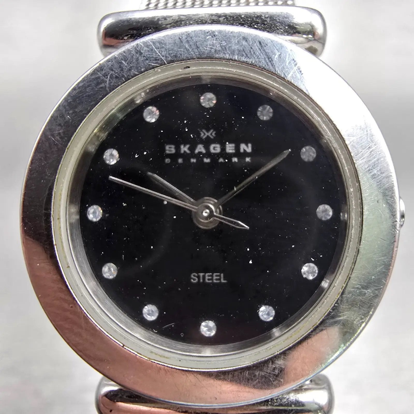 Skagen Denmark Steel Watch Women 25mm Black Dial Silver Tone 107SSSBD New Batt1