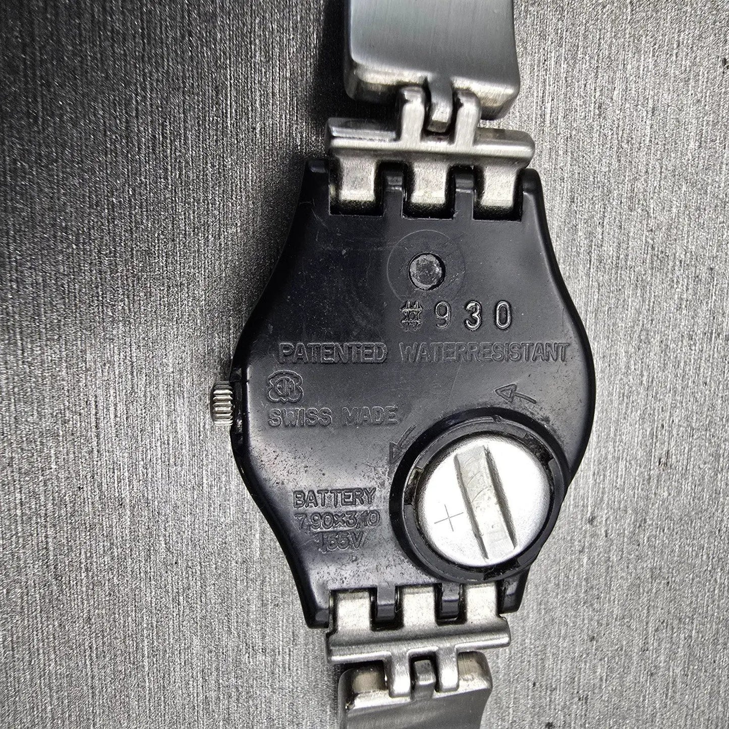 Swatch Lady Chessboard Watch Women Ivory Dial Black Case Round LB160G New Batt10