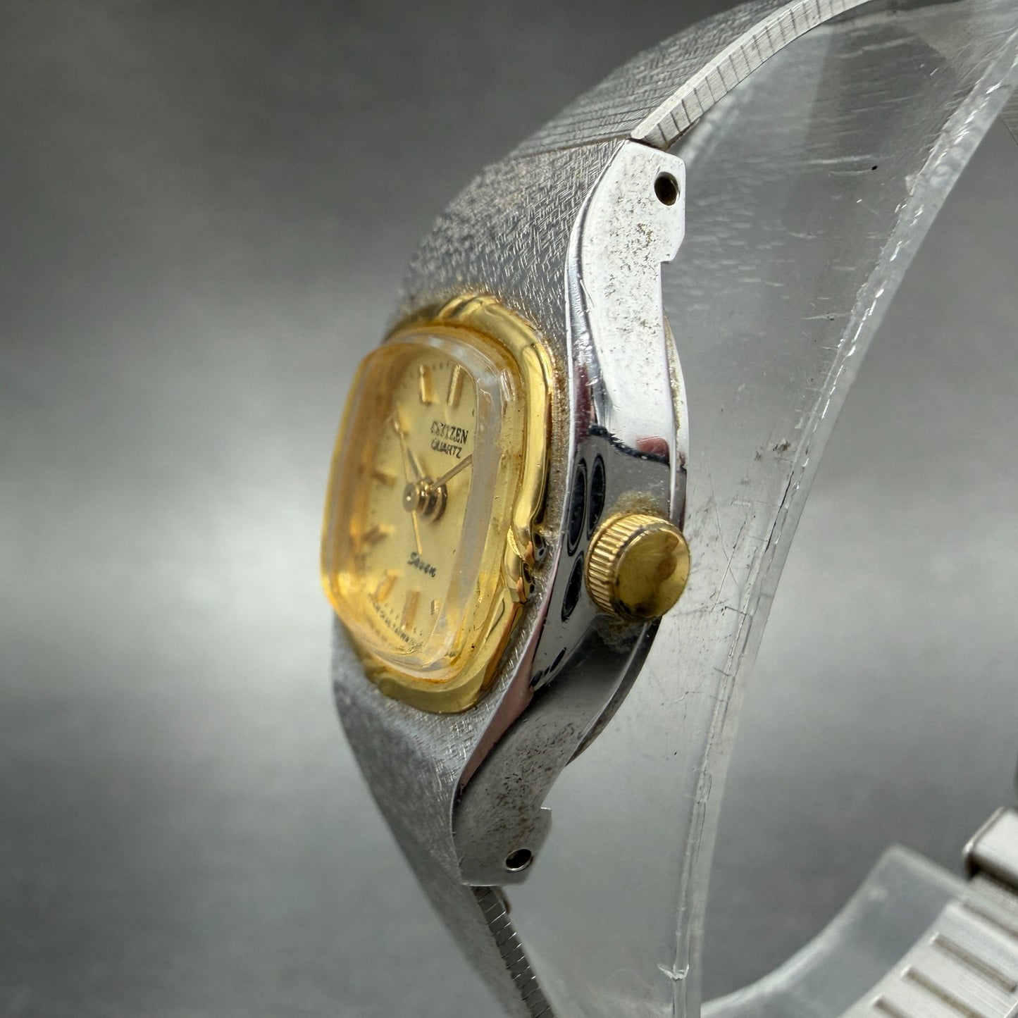 Citizen Seven Watch Women 19mm Gold Dial Two Tone 2030-944879 New Battery2