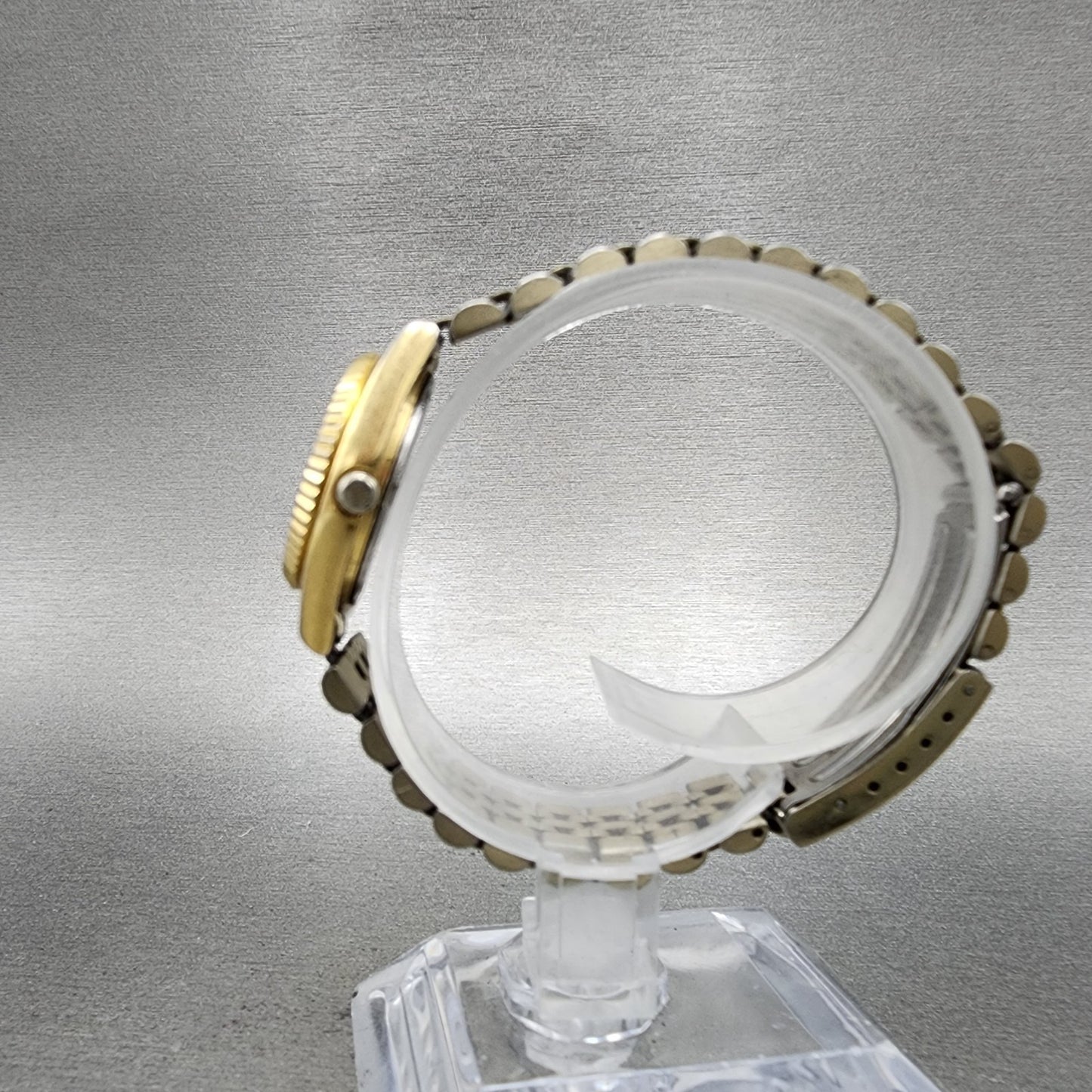 Seiko Watch Women 24mm Black Tone Gold Tone Daydate Round 7n830049 New Battery6