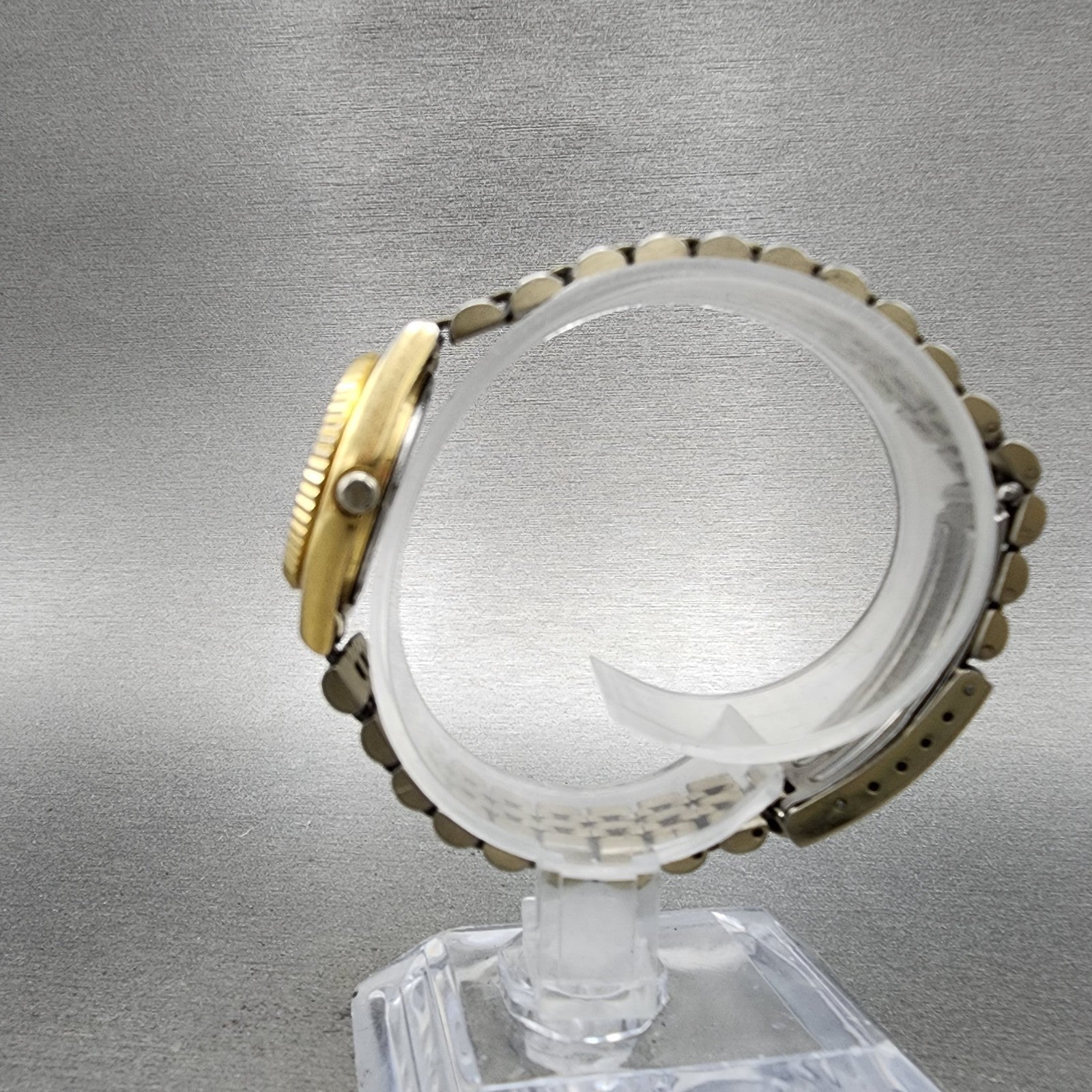 Seiko Watch Women 24mm Black Tone Gold Tone Daydate Round 7n830049 New Battery6