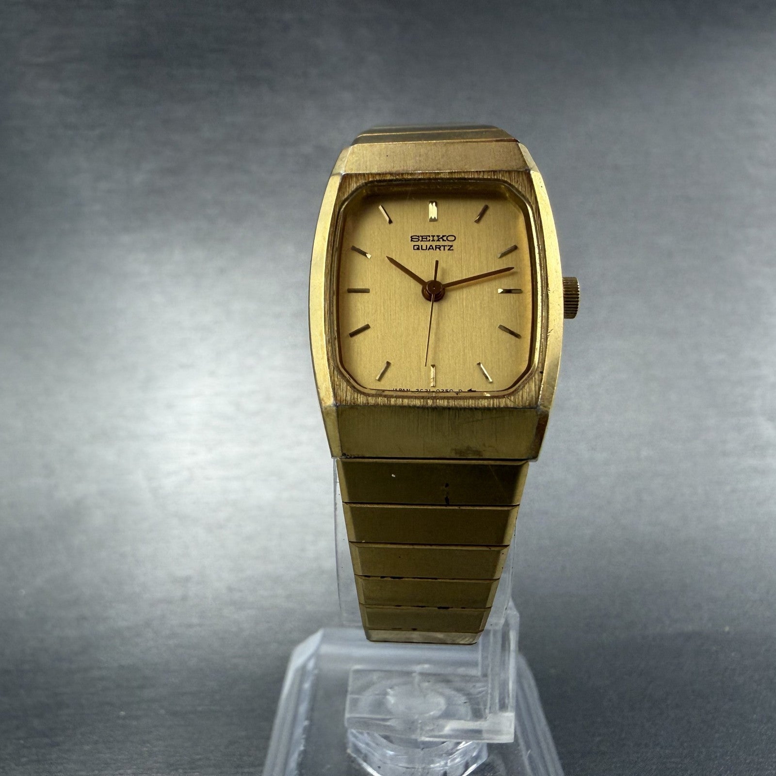 Seiko Tank Watch Women 20mm Champagne Dial Gold Tone VTG 2C21-5080 New Battery5