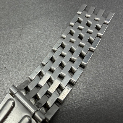 Victorinox Swiss Army Calvary Watch Men 39mm White Dial Silver Tone Date PARTS R14