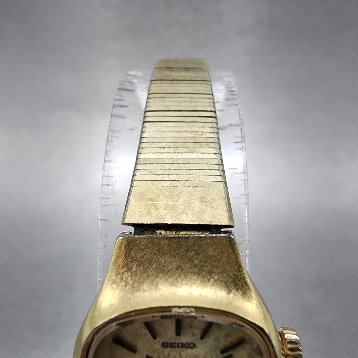 Seiko Watch Women 17mm Champagne Dial Gold Tone Manual 173440 Runs4