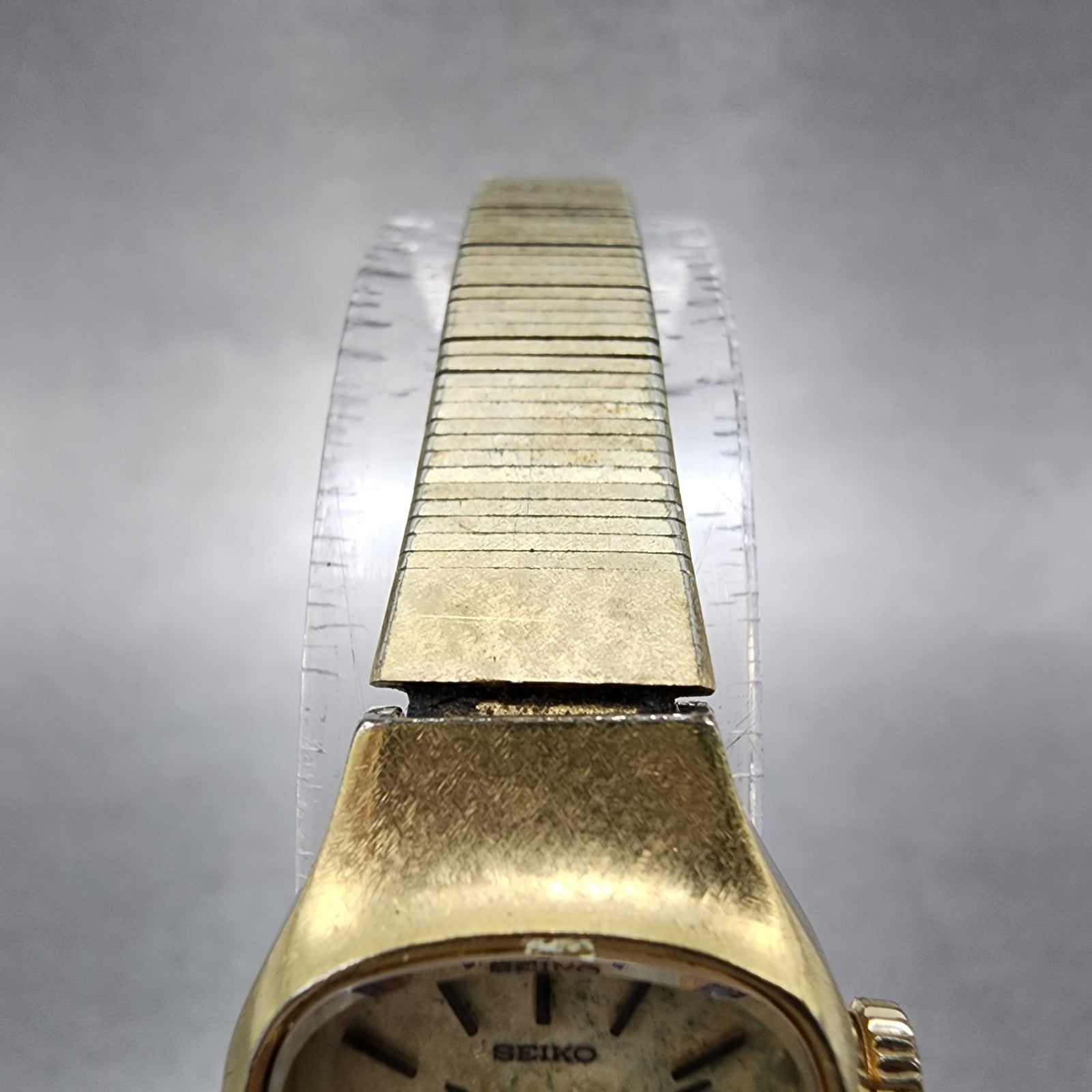 Seiko Watch Women 17mm Champagne Dial Gold Tone Manual 173440 Runs4