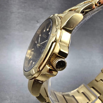 Seiko Solar Watch Men 39mm Black Dial Gold Tone Daydate Round V158-0AD0 Runs NUI2