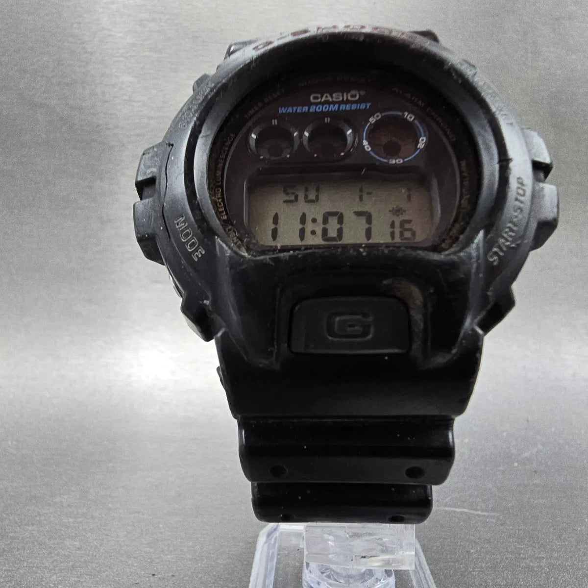 Casio G-Shock DW-6900 Watch Men 50mm Black  Alarm Chrono 1289 CRACKED New Batt6
