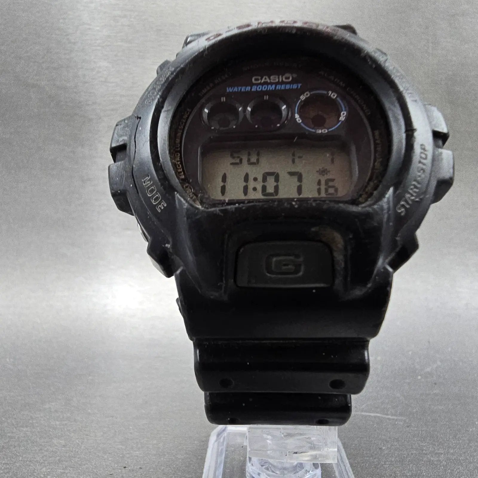 Casio G-Shock DW-6900 Watch Men 50mm Black  Alarm Chrono 1289 CRACKED New Batt6