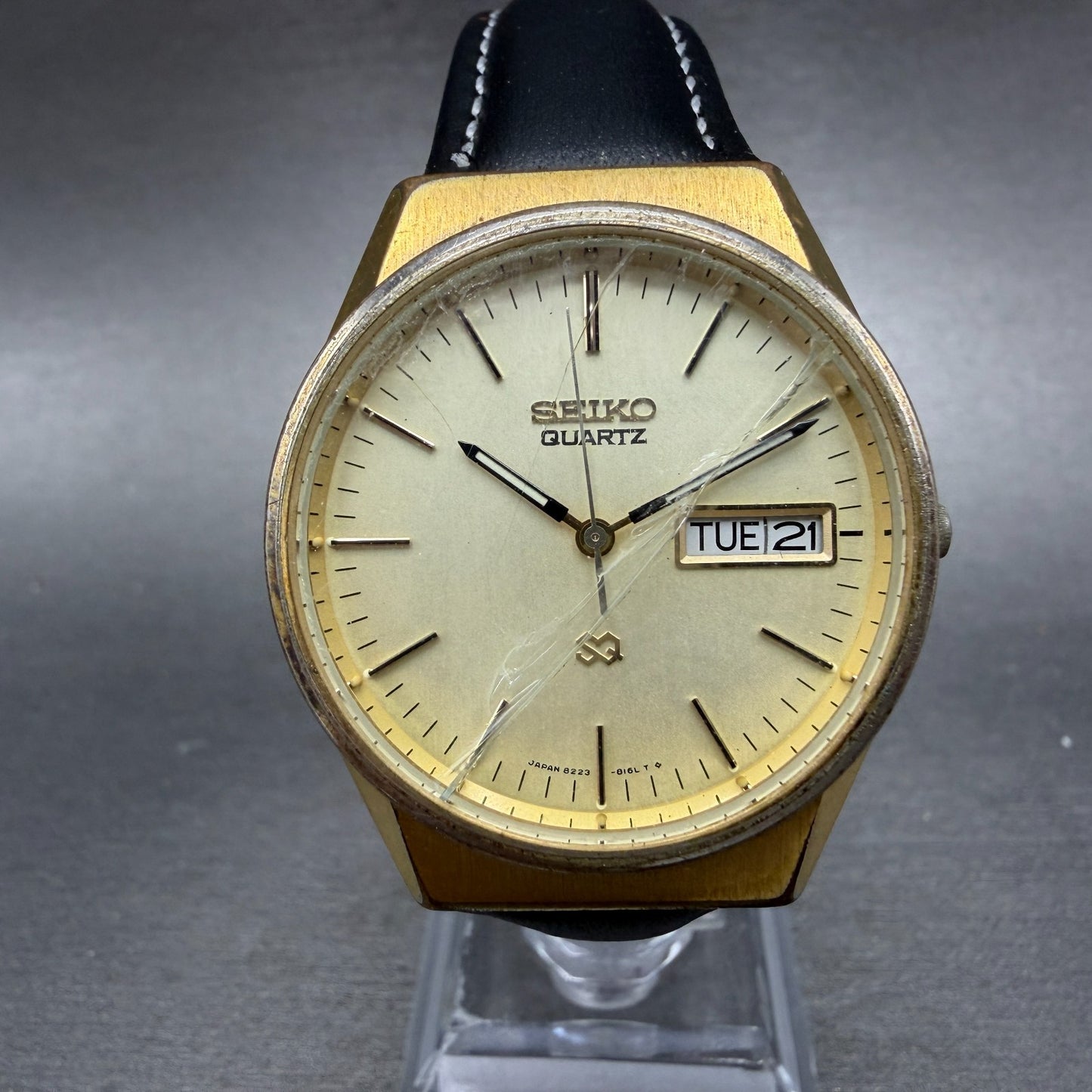 Seiko SQ Watch Men 34mm Champagne Dial Gold Tone Daydate 8223-8009 New Battery J0