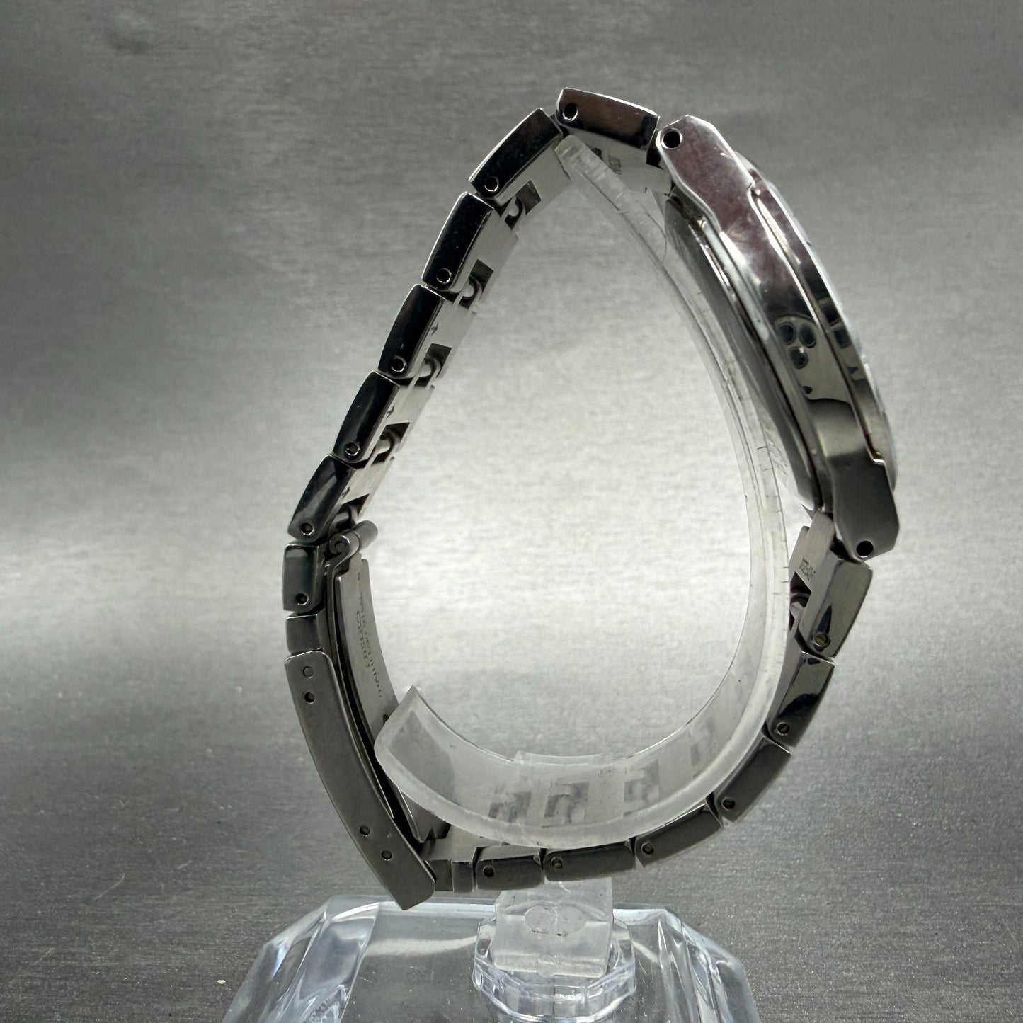 Seiko Lukia Watch Women 33mm Black Dial Silver Tone Daydate 5y89-0b30 NewBattery8