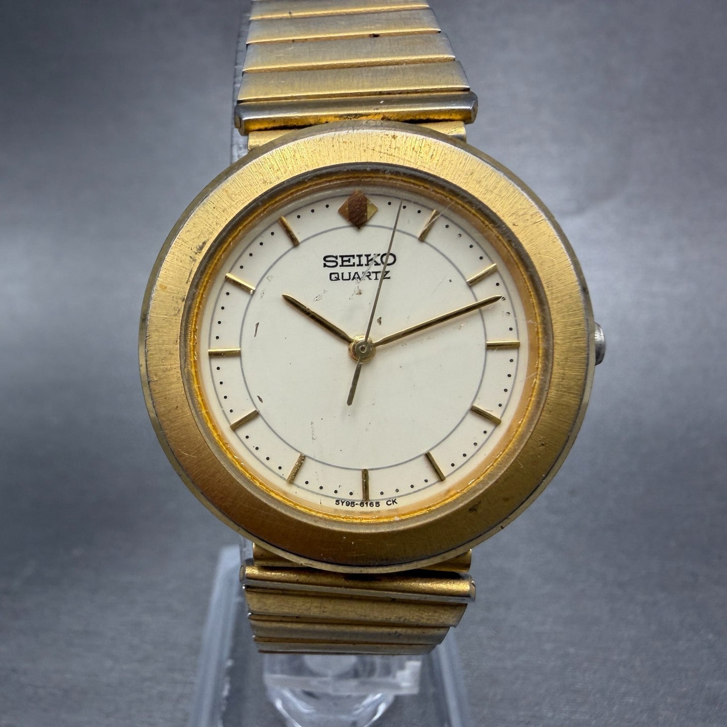 Seiko Watch Unisex 31mm Cream Dial Gold Tone Round 5Y95-6110 New Battery Vintage0