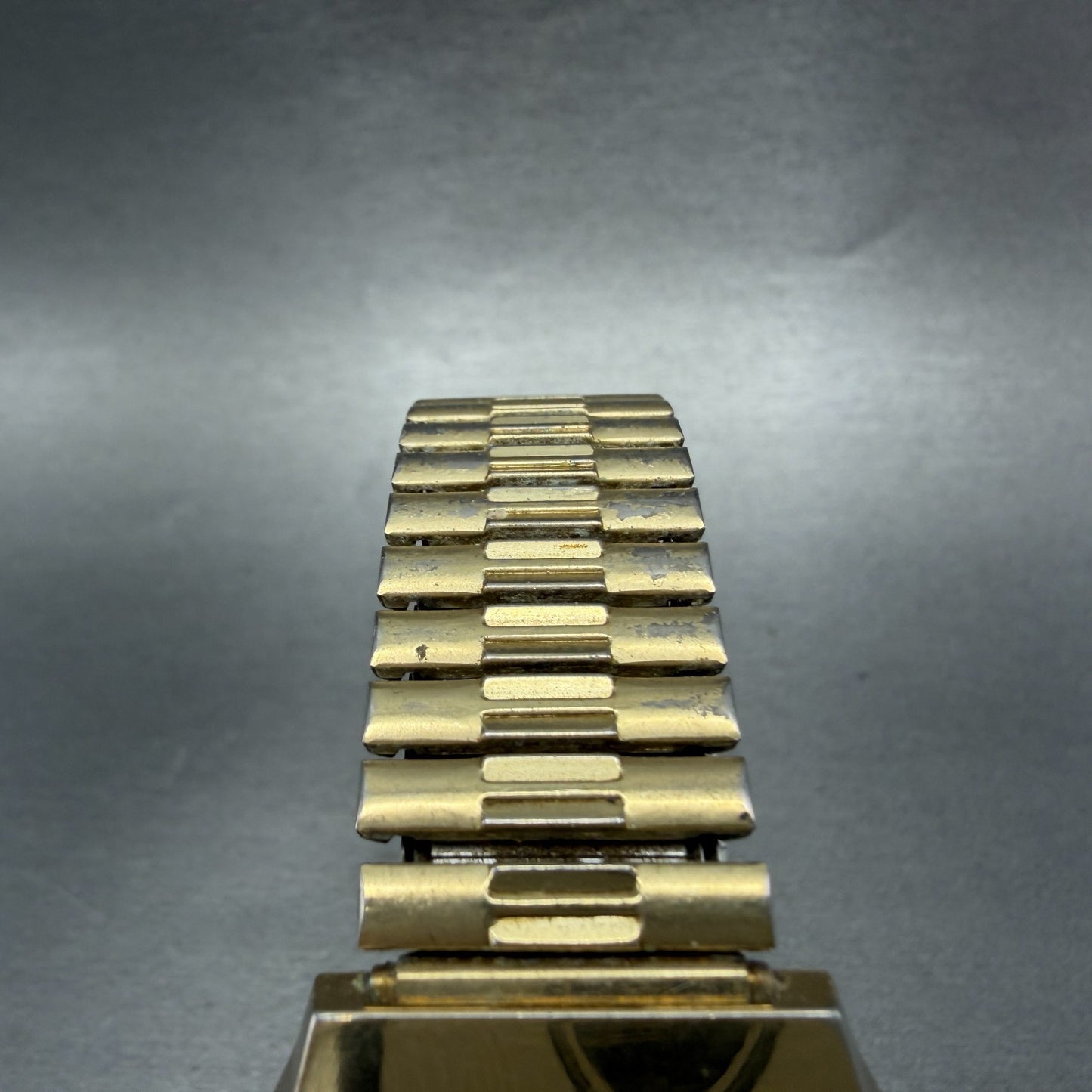 Bulova Analog Digital Watch Men 32mm Cha mange Dial Gold Tone T1 PARTS5