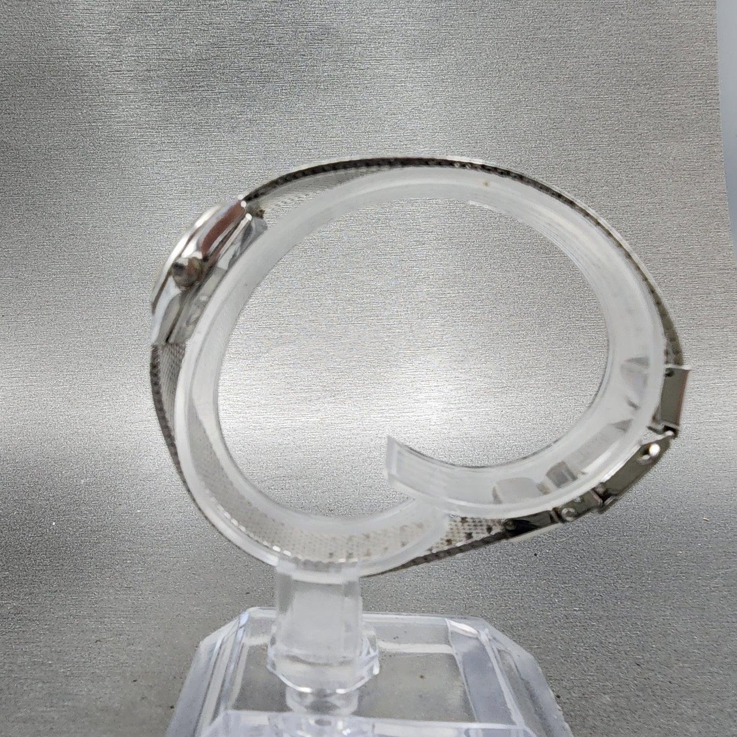 Seiko Watch Women 19mm Silver Dial Silver Tone Round 160079 New Battery6