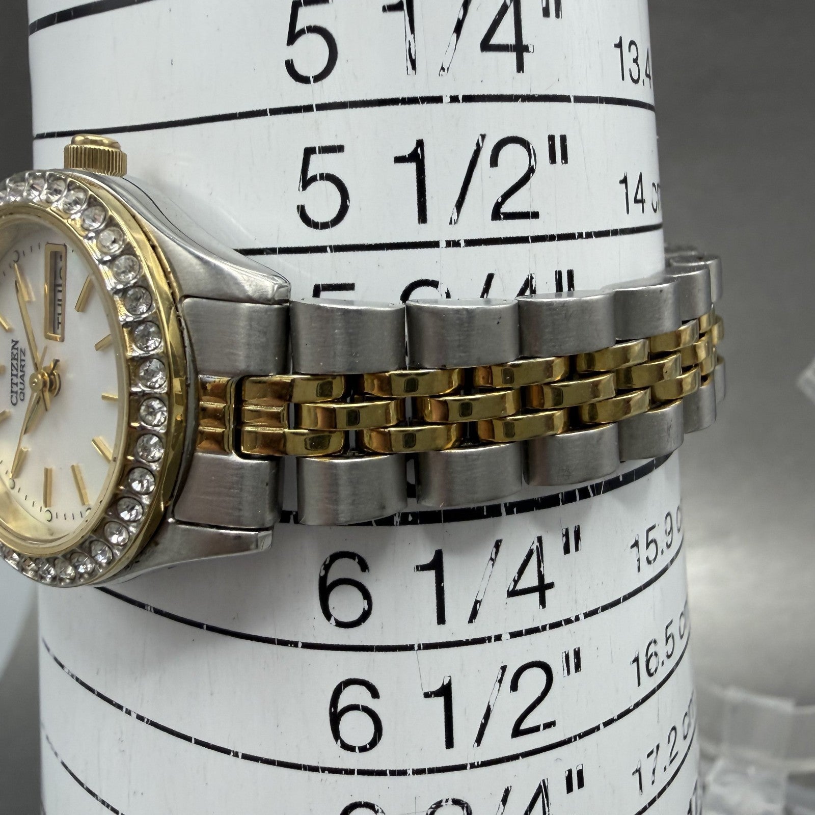 Citizen Watch Women 25mm MOP Dial Two Tone Daydate 1002S04464 New Battery10