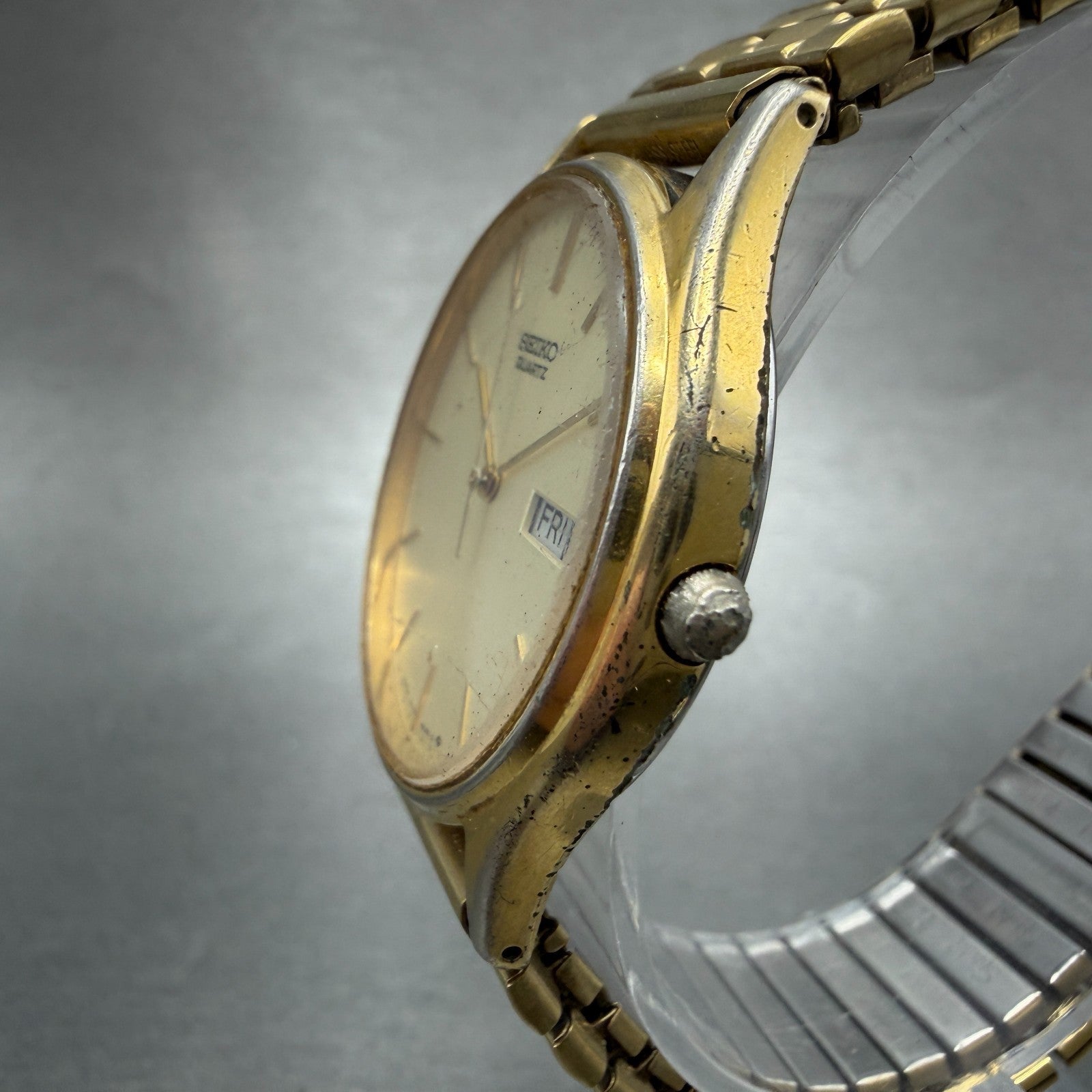 Seiko Watch Men 34mm Champagne Dial Gold Tone Round Daydate 5y23-8039 NewBatt N72