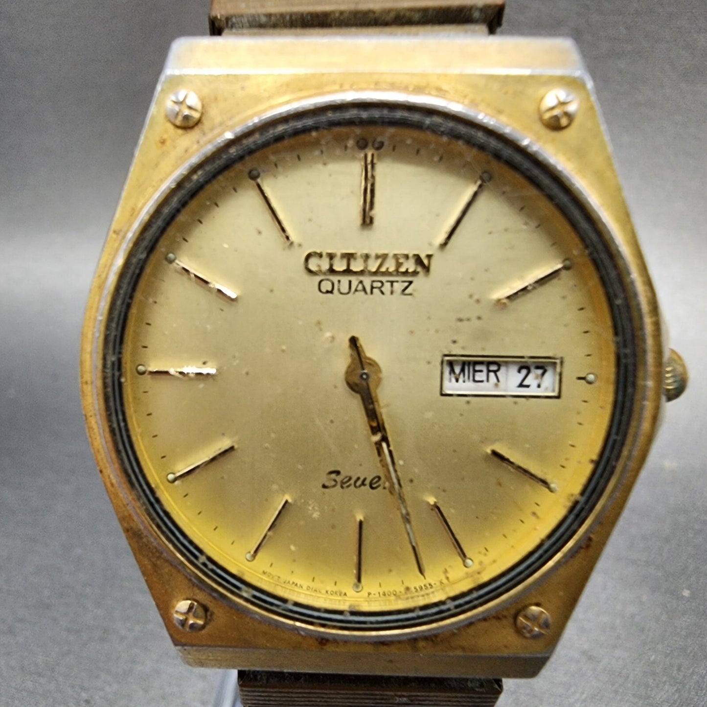 Citizen Seven Watch Men 35mm Champange Dial Gold Tone Daydate 1400-282949 PARTS