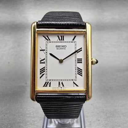 Seiko Tank Watch Men 26mm White Dial Gold Tone Rectangle 5P30-5A89 New Battery0