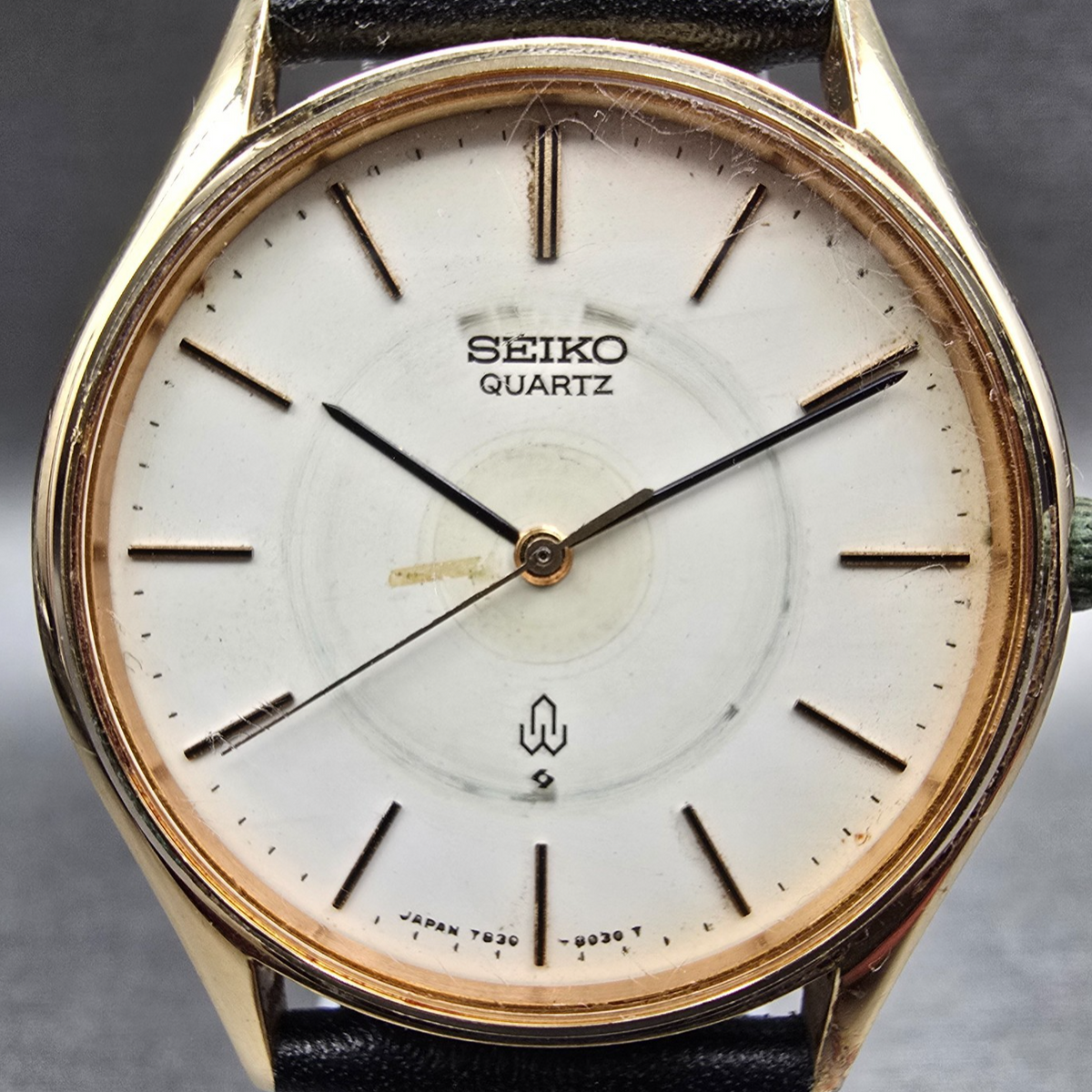 Seiko Watch Men 33mm Ivory Dial Gold Tone Round 7830-8030 New Battery Vintage1
