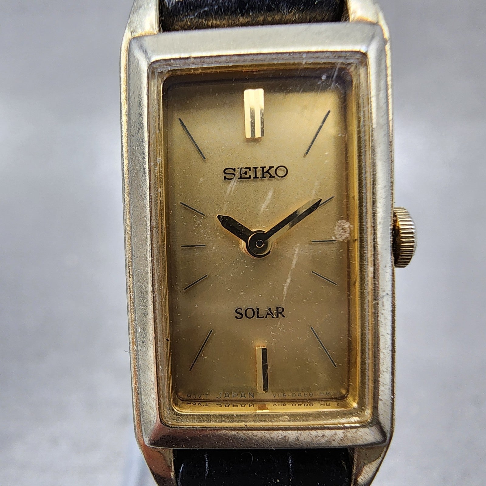 Seiko Solar Tank Watch Women 15mm Gold Dial Gold Tone Rectangle V1160AA0 Works1