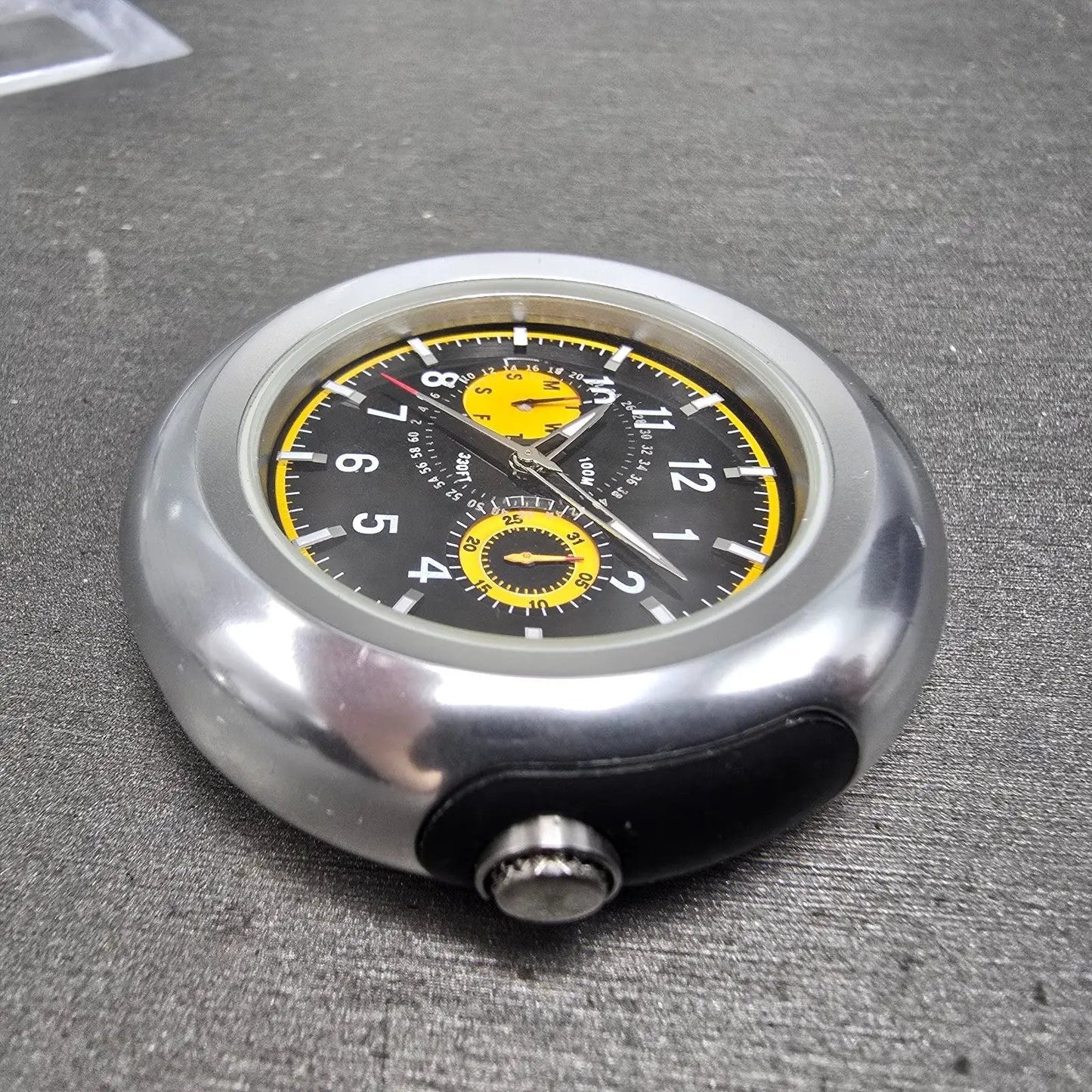 Nike Oregon Chronograph Watch Men 45mm Black Dial Silver Tone Round Sample PARTS6