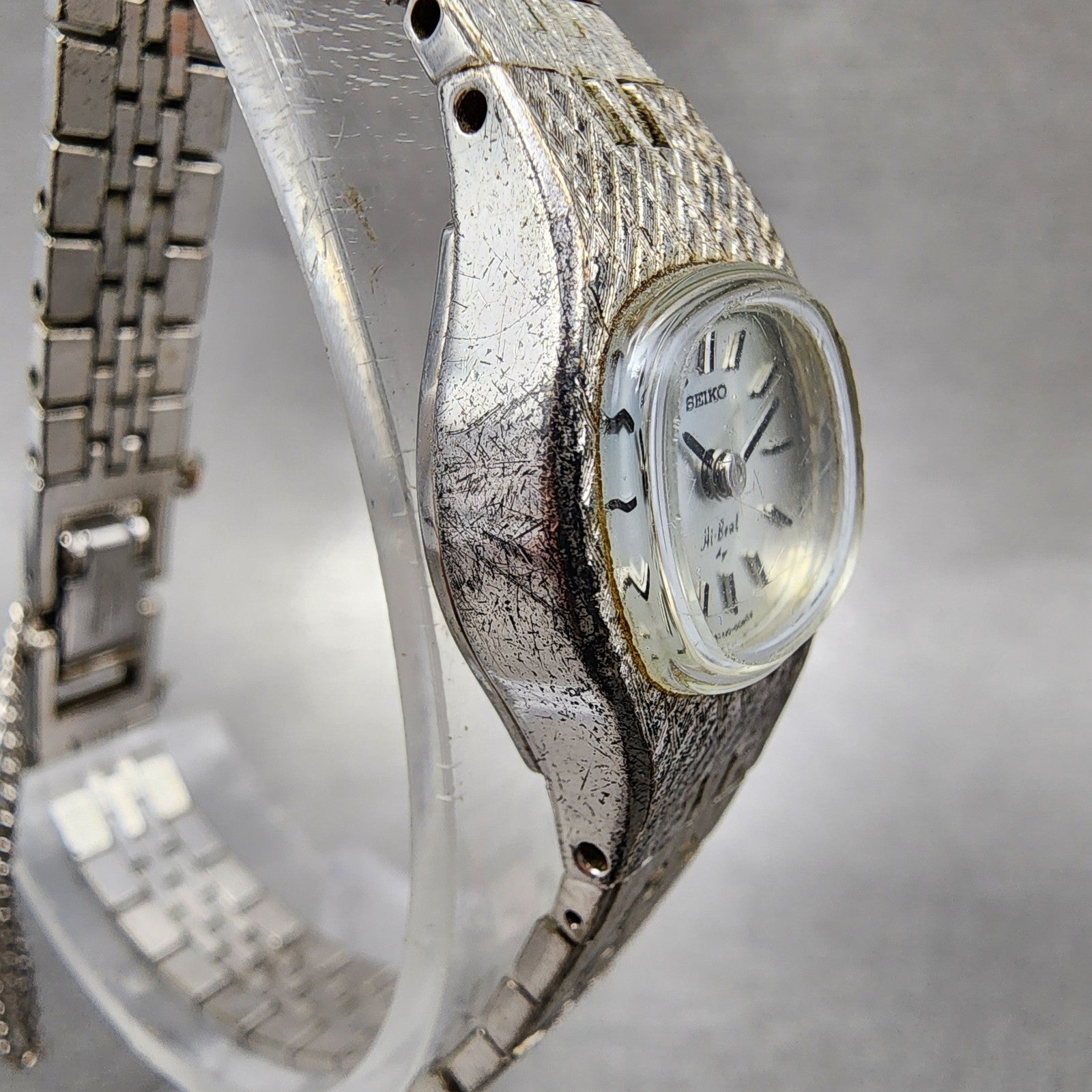 Seiko Watch Women 17mm Silver Dial Silver Tone Round 11203020 Manual Runs3