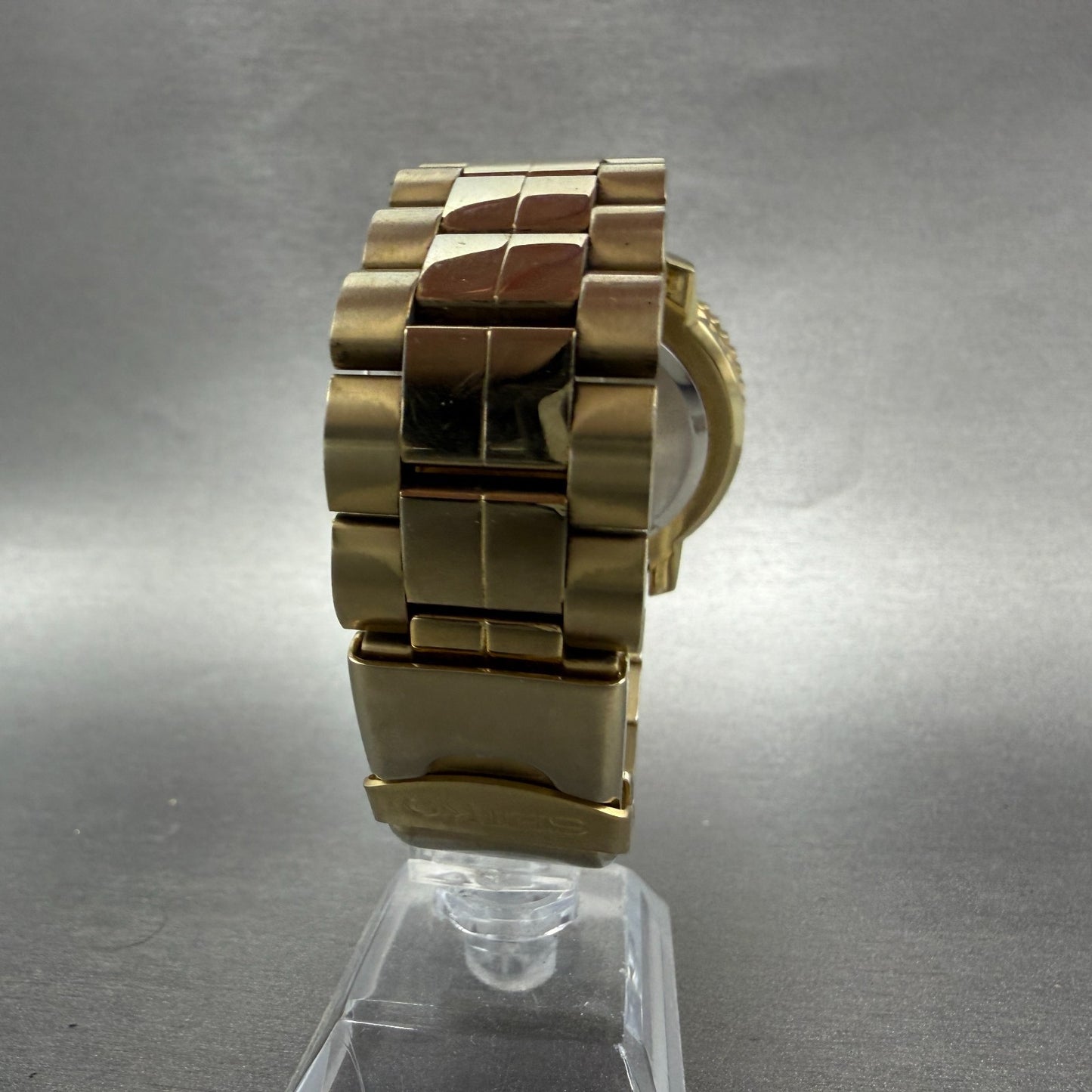 Seiko Flightmaster Chronograph Watch Men 42mm Black Dial Gold Tone Date New Batt7