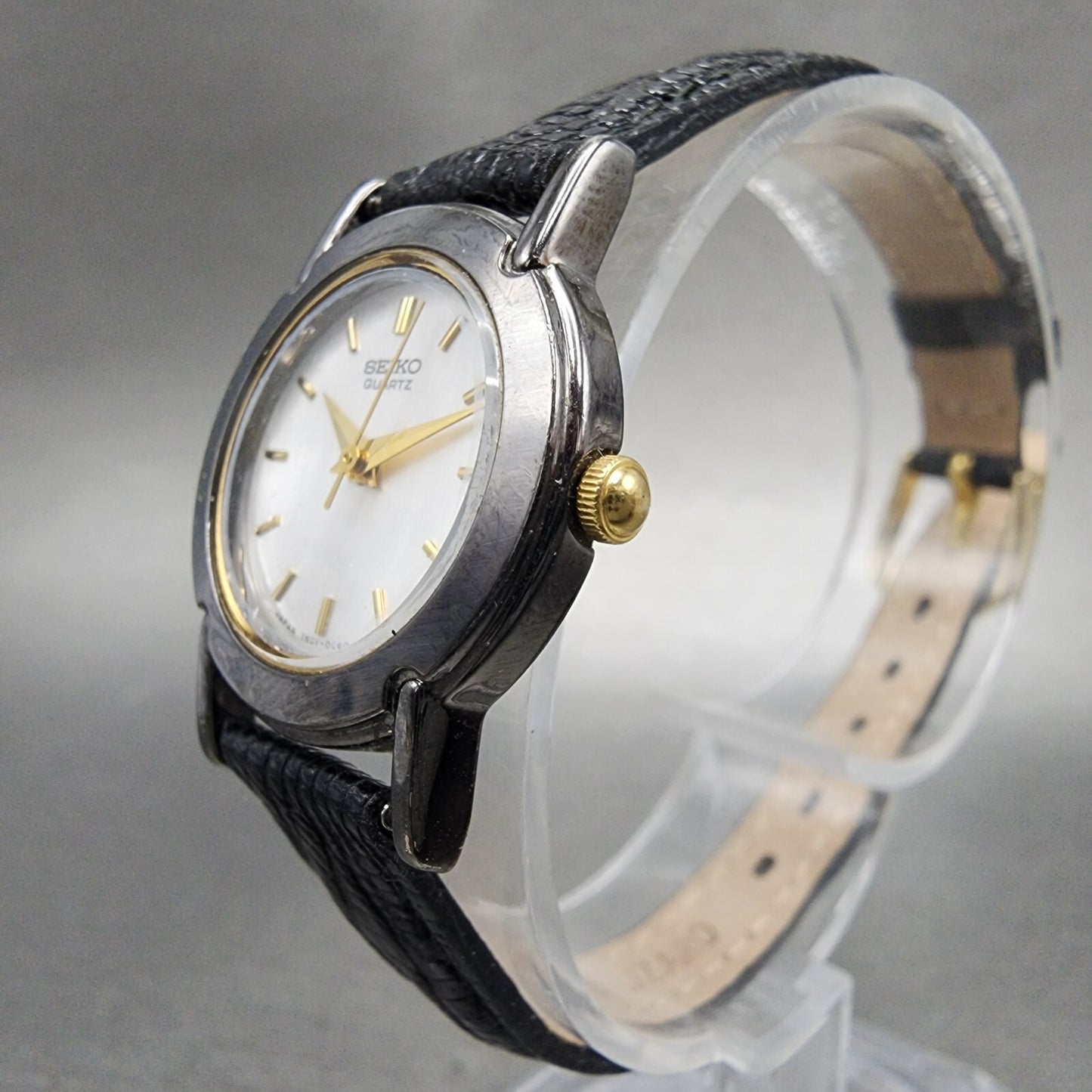 VTG Seiko Watch Women 22mm Silver Dial Black Tone Round 1N010A29 New Battery A16