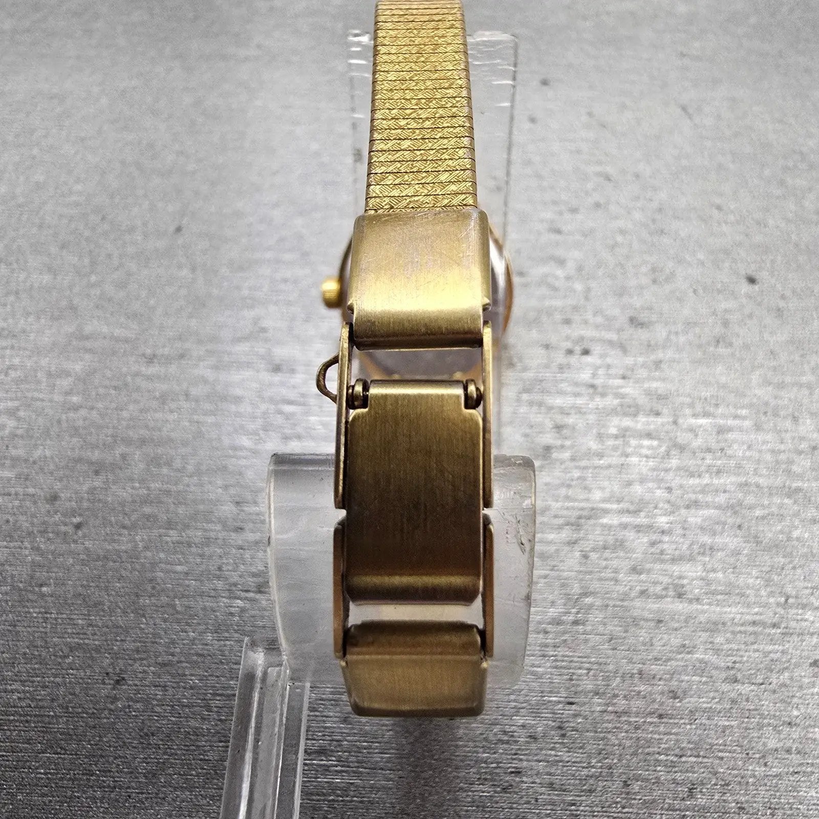 Citizen CQ Watch Women 19mm Black Dial Gold Tone Round 3220-S22431 New Battery7