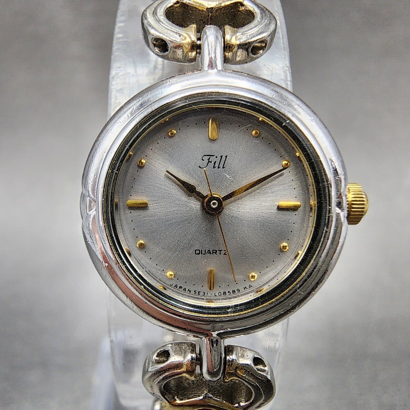 Citizen VEGA Watch Women 19mm Gray Dial Two Tone Round Crystal Accents New Batt1