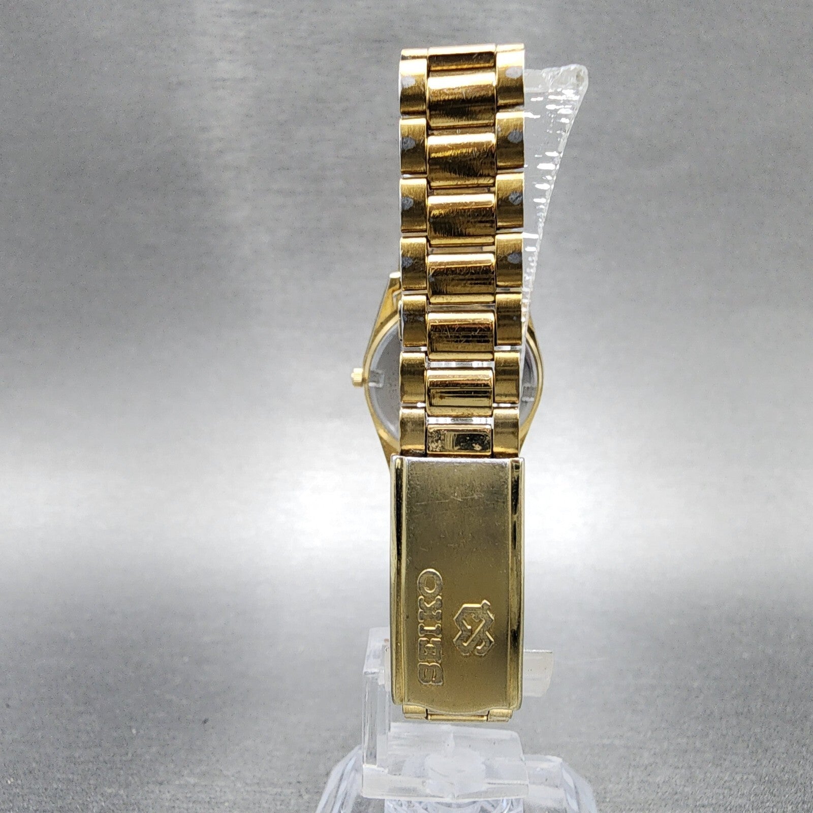 Seiko SQ Watch Women 24mm Gold Dial Gold Tone Daydate Round 3E230A69 New Batt7